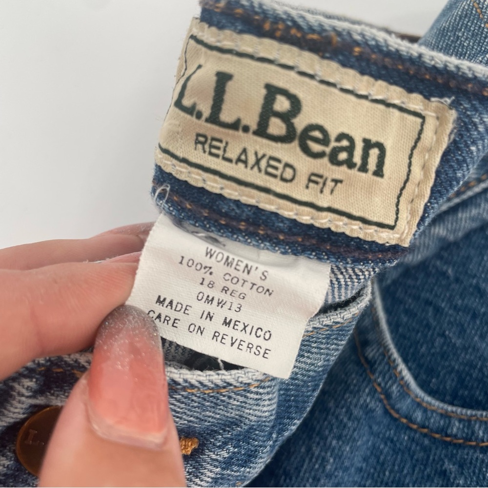 Vintage L.L. Bean 80s 90s High Rise Mom Jeans Relaxed Fit Light Wash - Picture 3 of 7